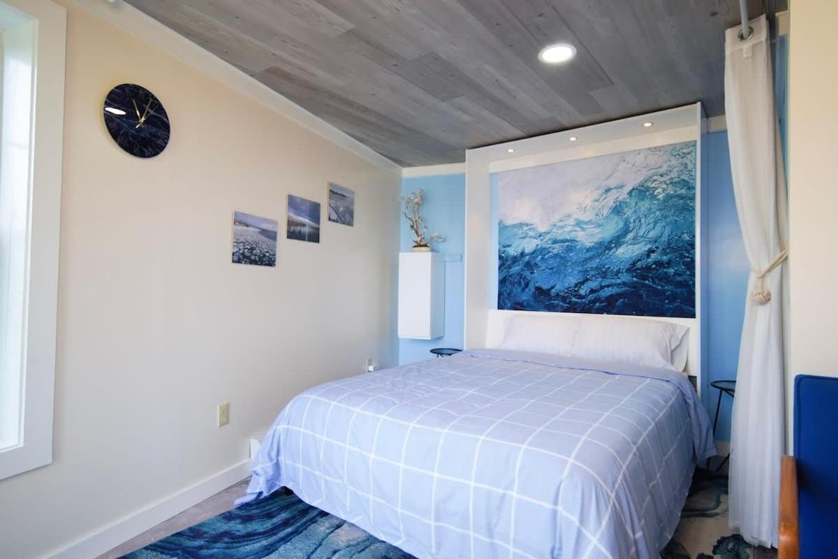 פלטסבורג Loza House Coastal Design Unit With Lake & Mountain Views מראה חיצוני תמונה